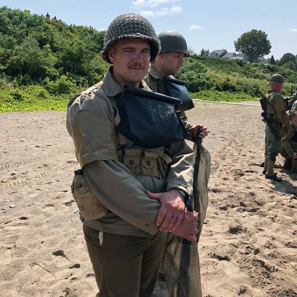 Meet your Posher, Brandon - Picture 1 of 1